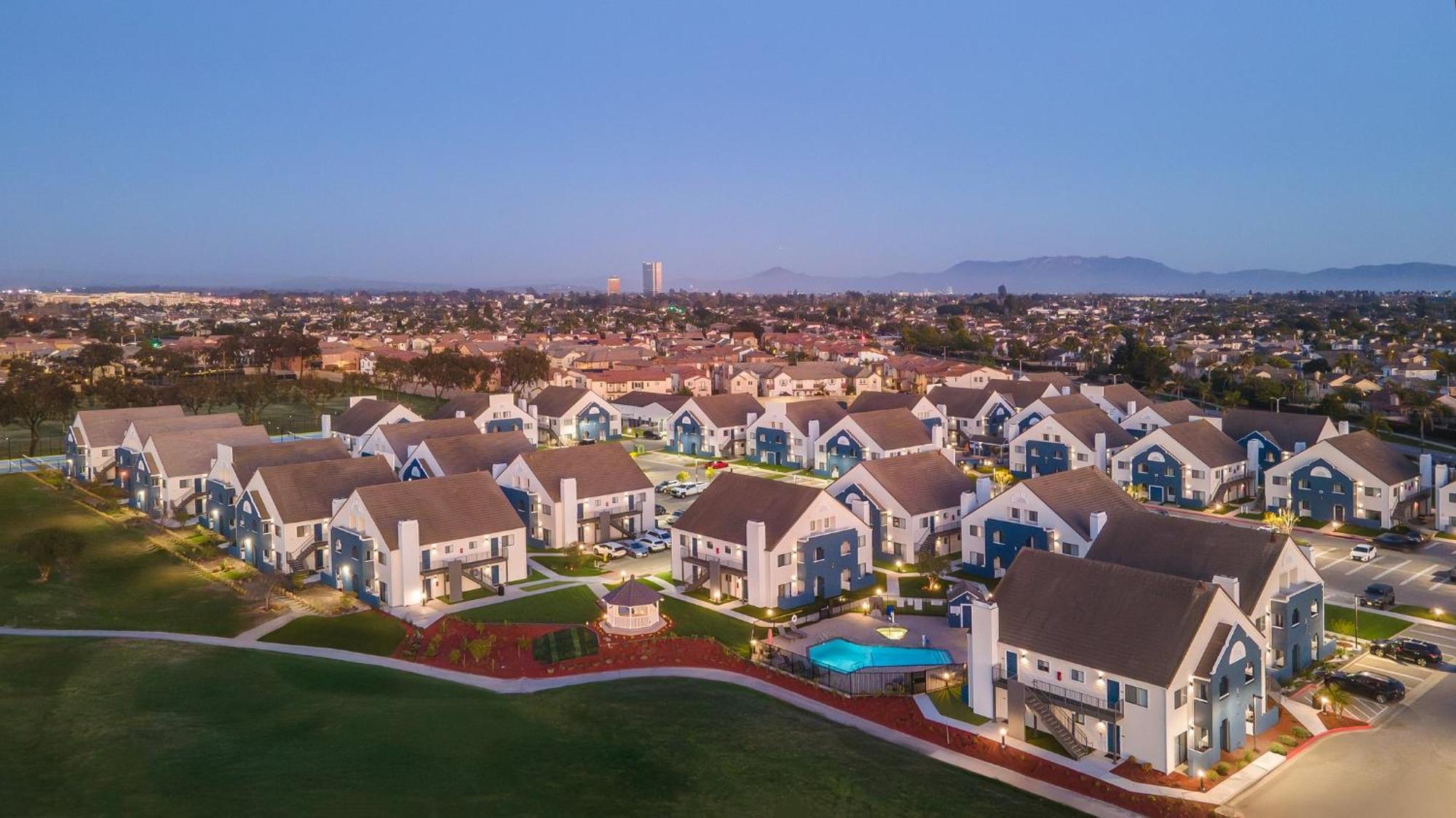 Staybridge Suites Oxnard - River Ridge By Ihg Exterior foto